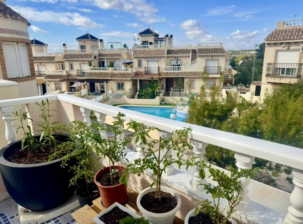 3 slaapkamer Huis te koop in Playa Flamenca met zwembad - € 229.995 (Ref: 9406428)