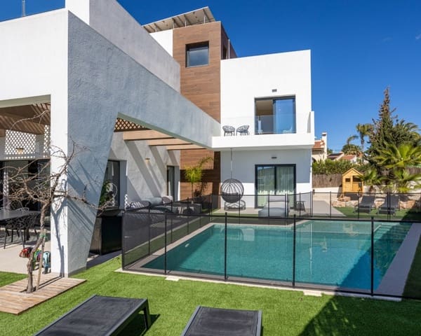 3 camera da letto Villa in vendita in Ciudad Quesada, Rojales con piscina - 699.000 € (Rif: 9407935)