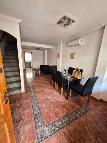 3 sovrum Hus till salu i Playa Flamenca, Orihuela med pool - 165 000 € (Ref: 9410830)