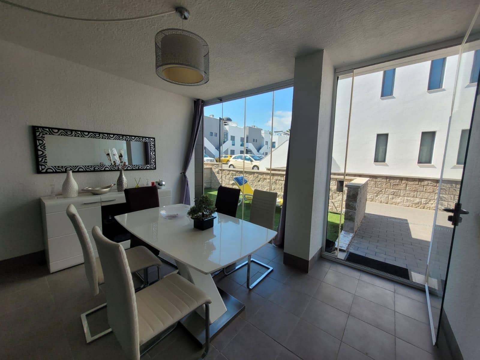 2 sovrum Lägenhet till salu i La Zenia med pool - 289 000 € (Ref: 9410831)