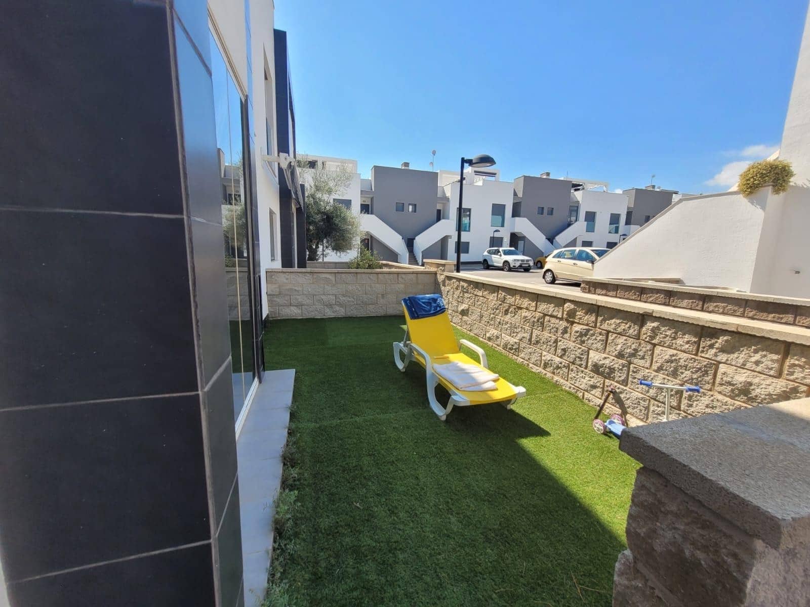 2 sovrum Lägenhet till salu i La Zenia med pool - 289 000 € (Ref: 9410831)