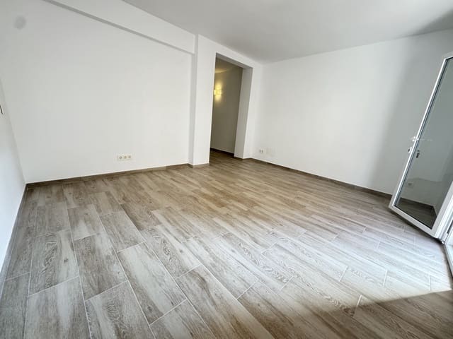 3 slaapkamer Appartement te koop in Puerto Deportivo, Torrevieja - € 144.995 (Ref: 9422185)