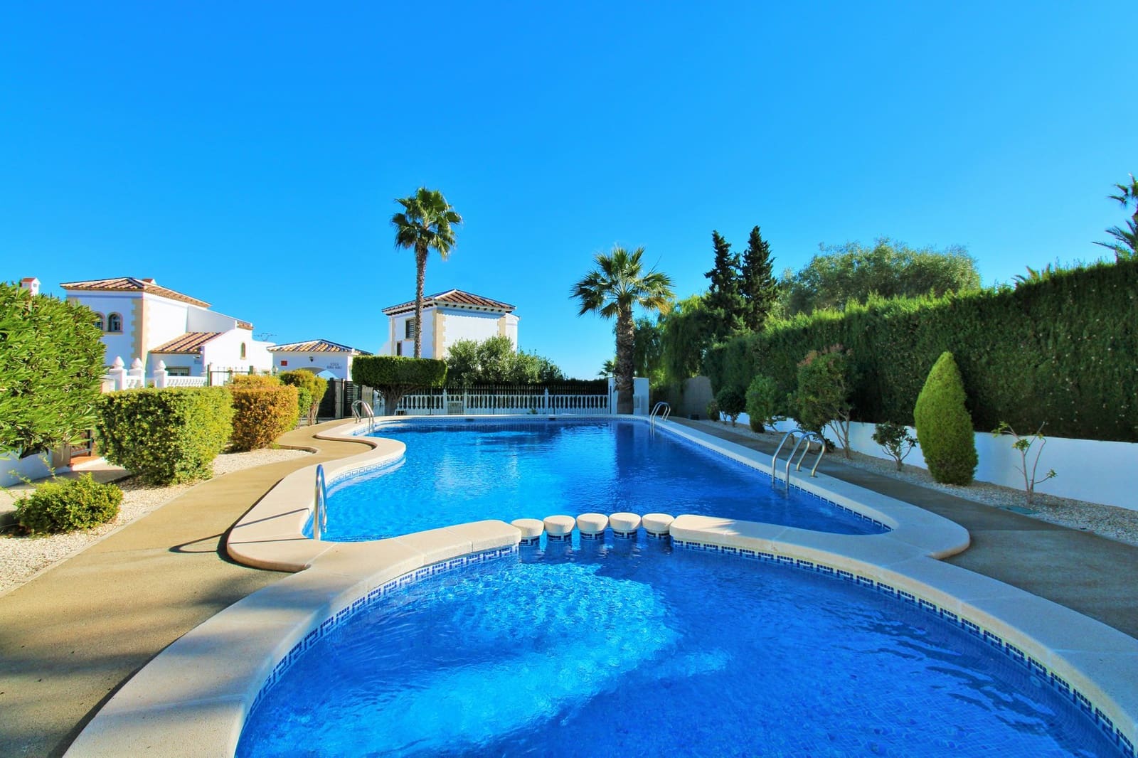 2 chambre Maison de Ville à vendre à Villamartin avec piscine - 244 990 € (Ref: 9427015)