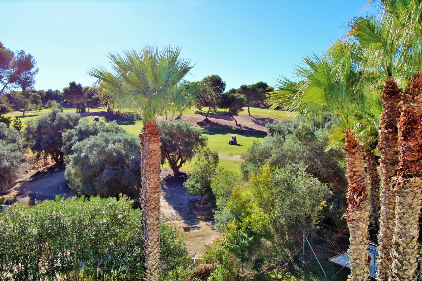 2 bedroom Apartment for sale in Villamartin with pool - € 169,900 (Ref: 9427016)