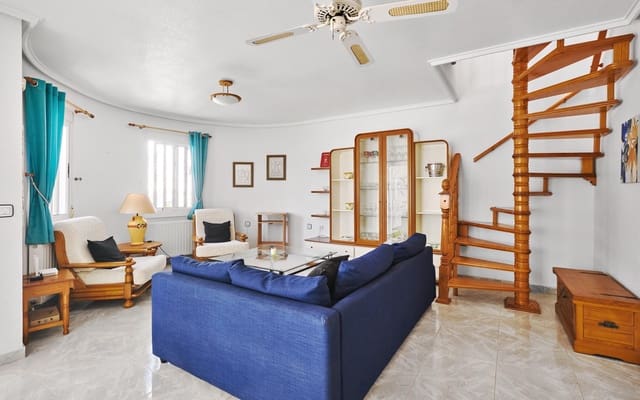 3 slaapkamer Villa te koop in Pinar de Campoverde, Pilar de la Horadada met zwembad - € 249.000 (Ref: 9427027)