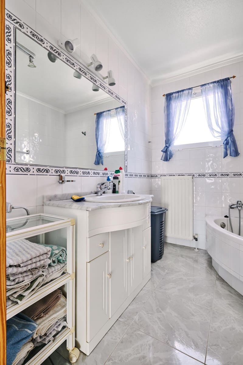 3 slaapkamer Villa te koop in Pinar de Campoverde met zwembad - € 249.000 (Ref: 9427027)