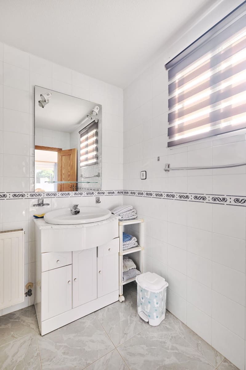 3 slaapkamer Villa te koop in Pinar de Campoverde met zwembad - € 249.000 (Ref: 9427027)