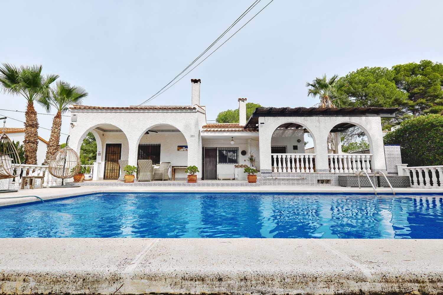 4 sovrum Villa till salu i Pinar de Campoverde med pool - 450 000 € (Ref: 9427030)