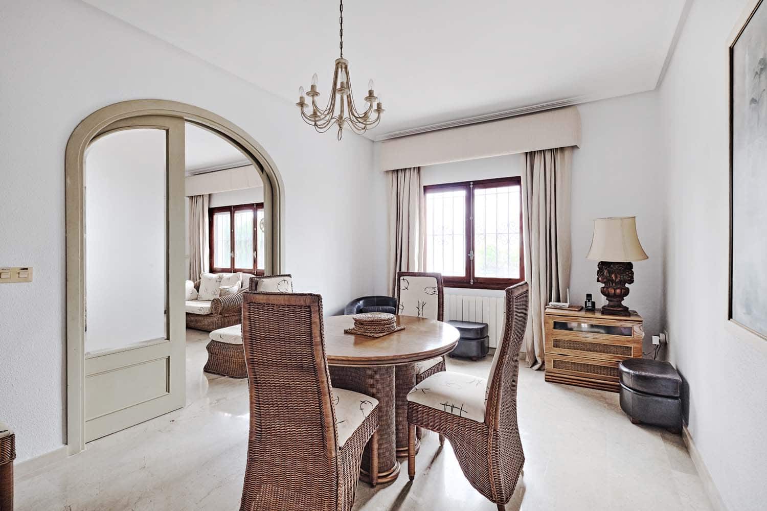 4 sovrum Villa till salu i Pinar de Campoverde med pool - 450 000 € (Ref: 9427030)