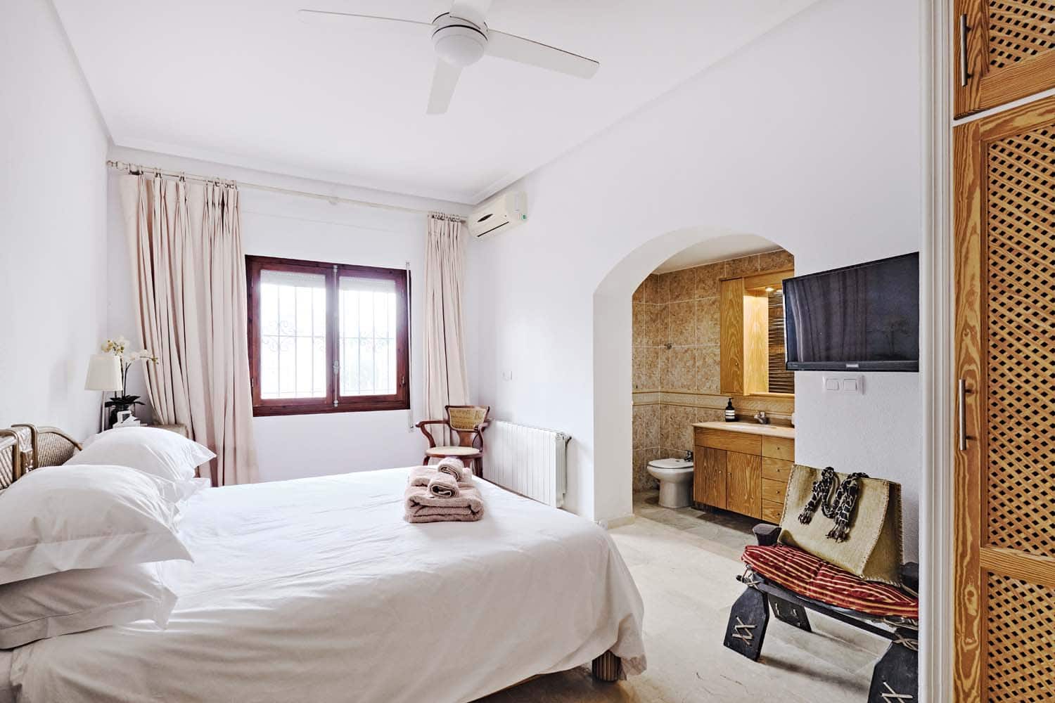 4 sovrum Villa till salu i Pinar de Campoverde med pool - 450 000 € (Ref: 9427030)