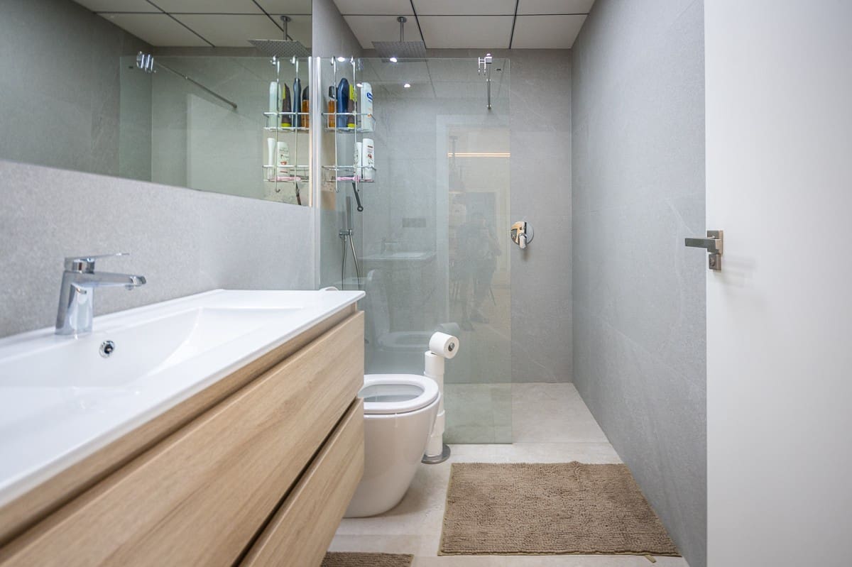 2 sovrum Lägenhet till salu i Lo Crispin med pool - 239 000 € (Ref: 9431192)