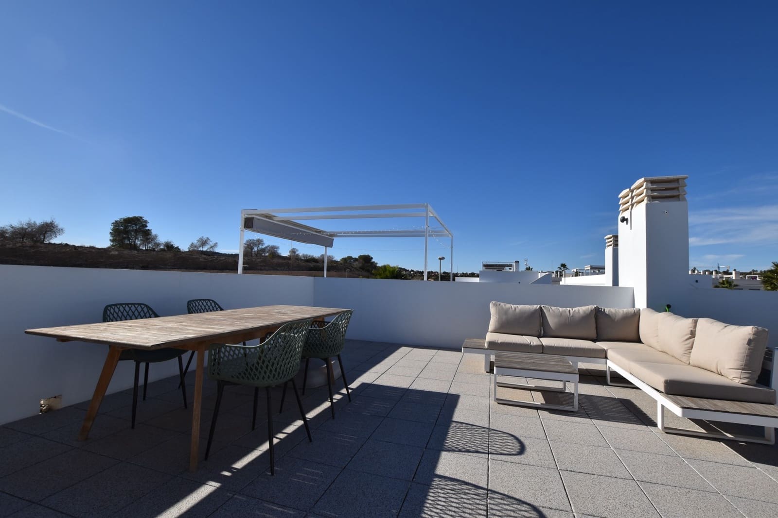 2 slaapkamer Appartement te koop in Los Montesinos met zwembad - € 240.000 (Ref: 9431203)