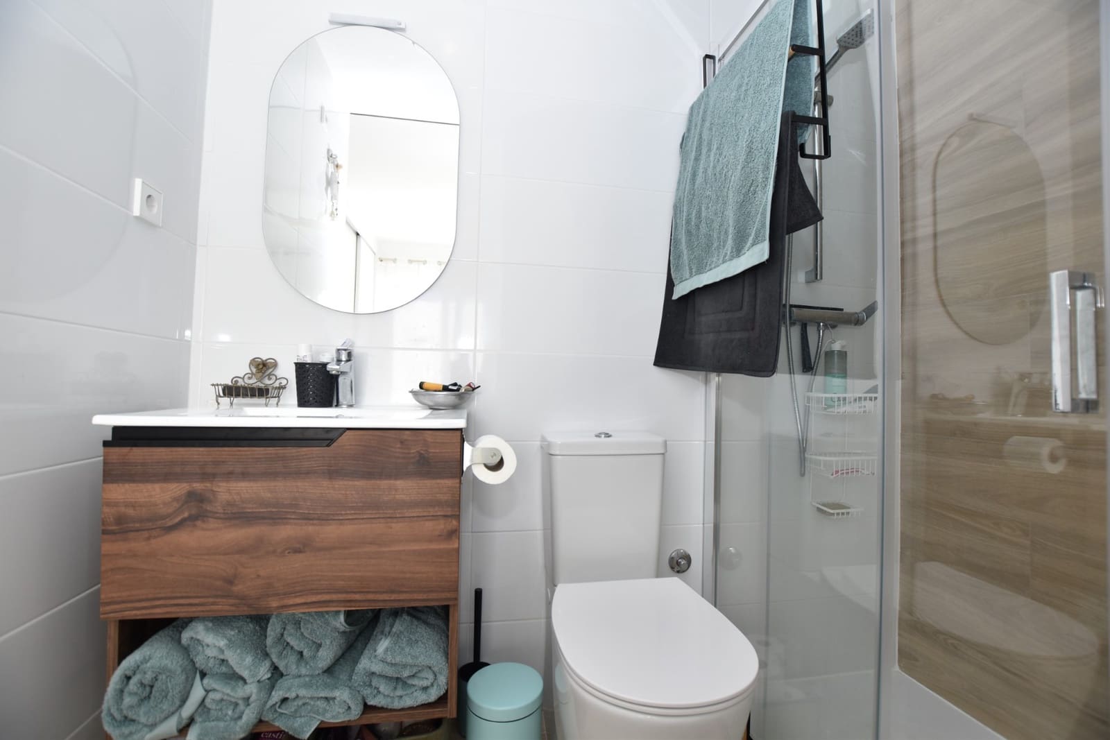 2 slaapkamer Appartement te koop in Los Montesinos met zwembad - € 240.000 (Ref: 9431203)