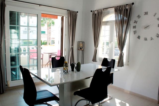 3 Zimmer Villa zu verkaufen in Villamartin, Orihuela mit Pool - 329.990 € (Ref: 9433265)