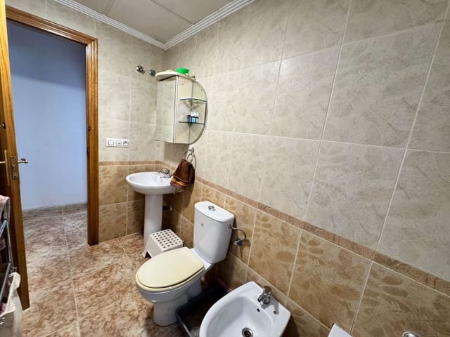 2 bedroom Apartment for sale in Punta Prima, Orihuela with pool - € 159,900 (Ref: 9438448)