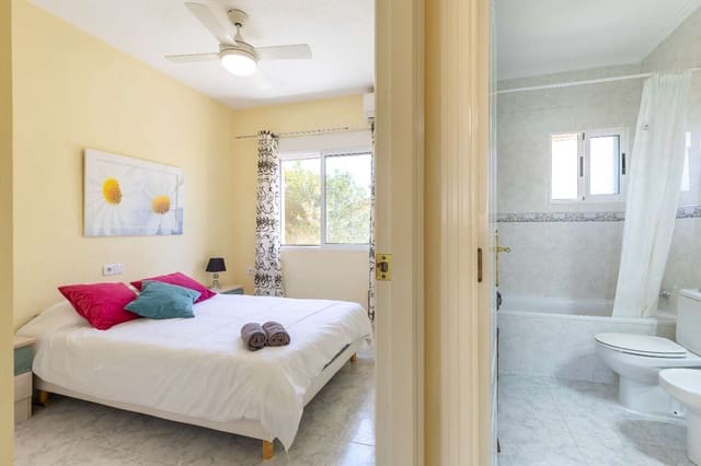 2 Zimmer Haus zu verkaufen in Villamartin, Orihuela mit Pool - 249.000 € (Ref: 9438449)