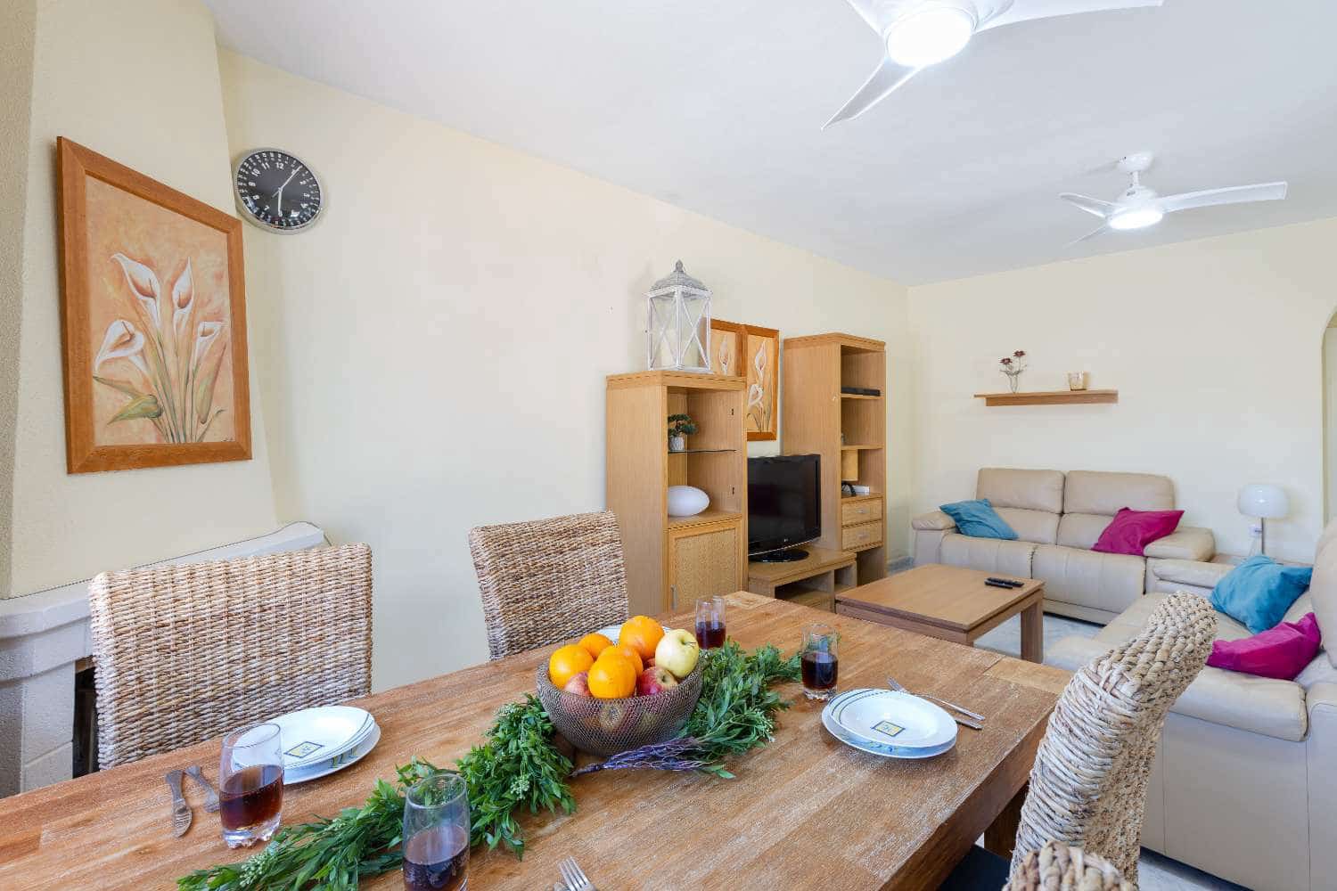 2 Zimmer Haus zu verkaufen in Villamartin mit Pool - 249.000 € (Ref: 9438449)