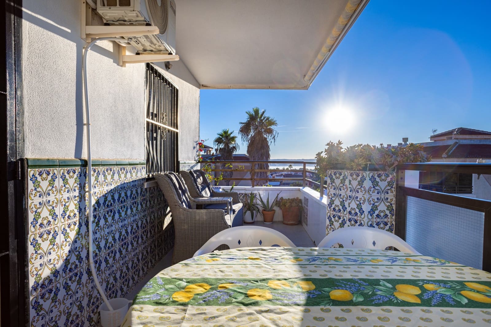 3 chambre Appartement à vendre à La Siesta - 99 999 € (Ref: 9438453)