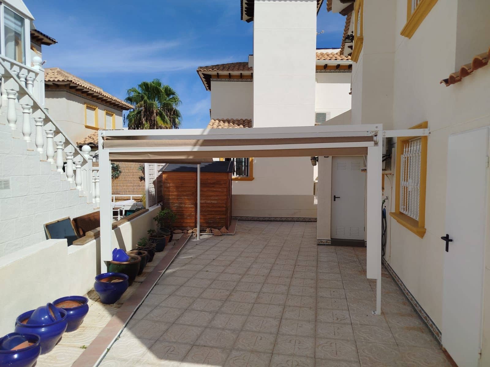 3 slaapkamer Villa te koop in La Zenia met zwembad - € 379.000 (Ref: 9440305)