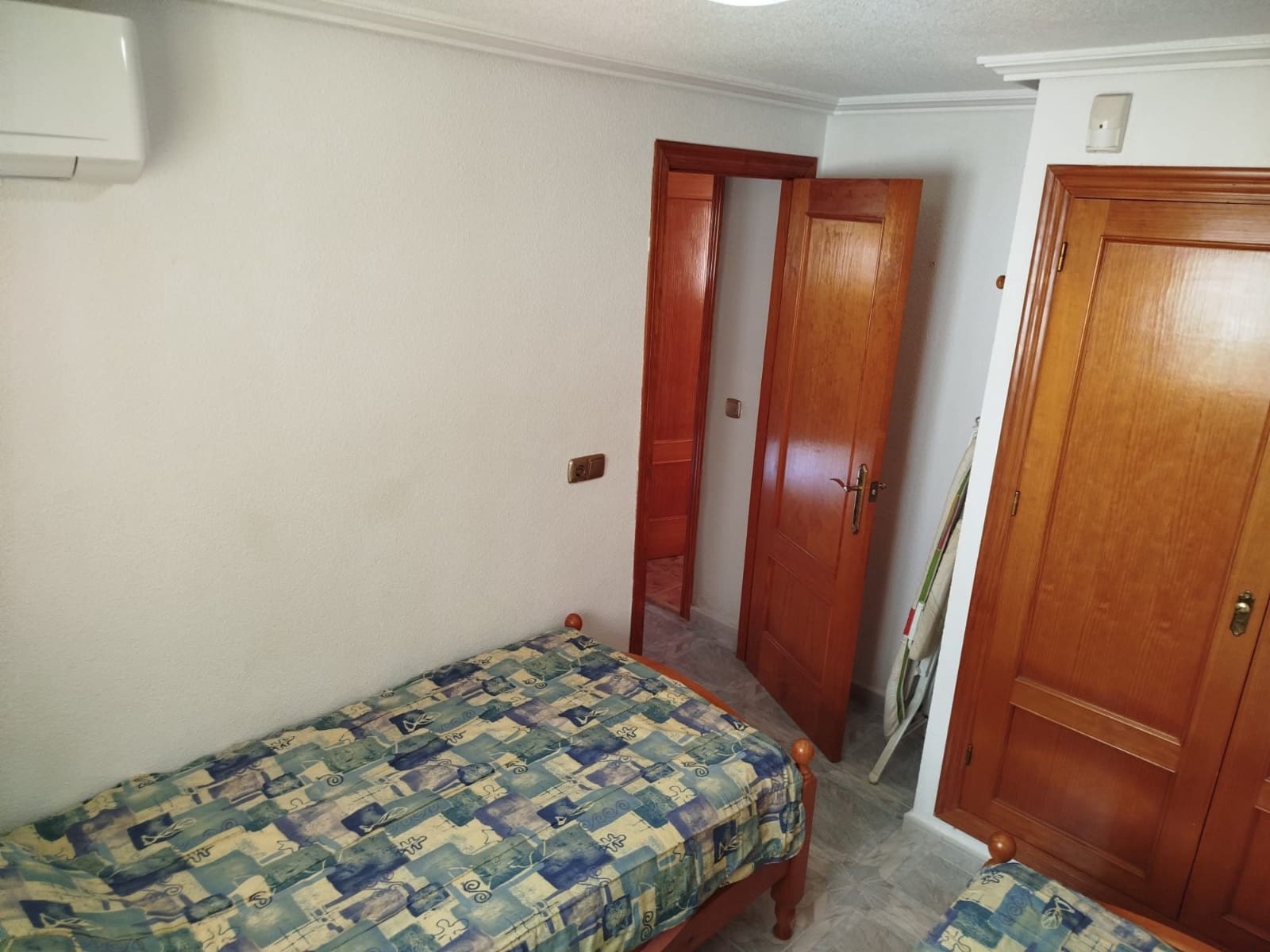 3 slaapkamer Villa te koop in La Zenia met zwembad - € 379.000 (Ref: 9440305)