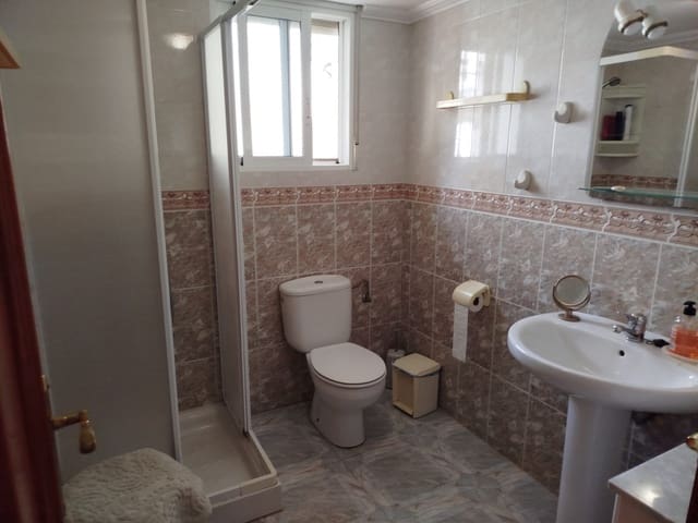 3 slaapkamer Villa te koop in La Zenia, Orihuela met zwembad - € 379.000 (Ref: 9440305)