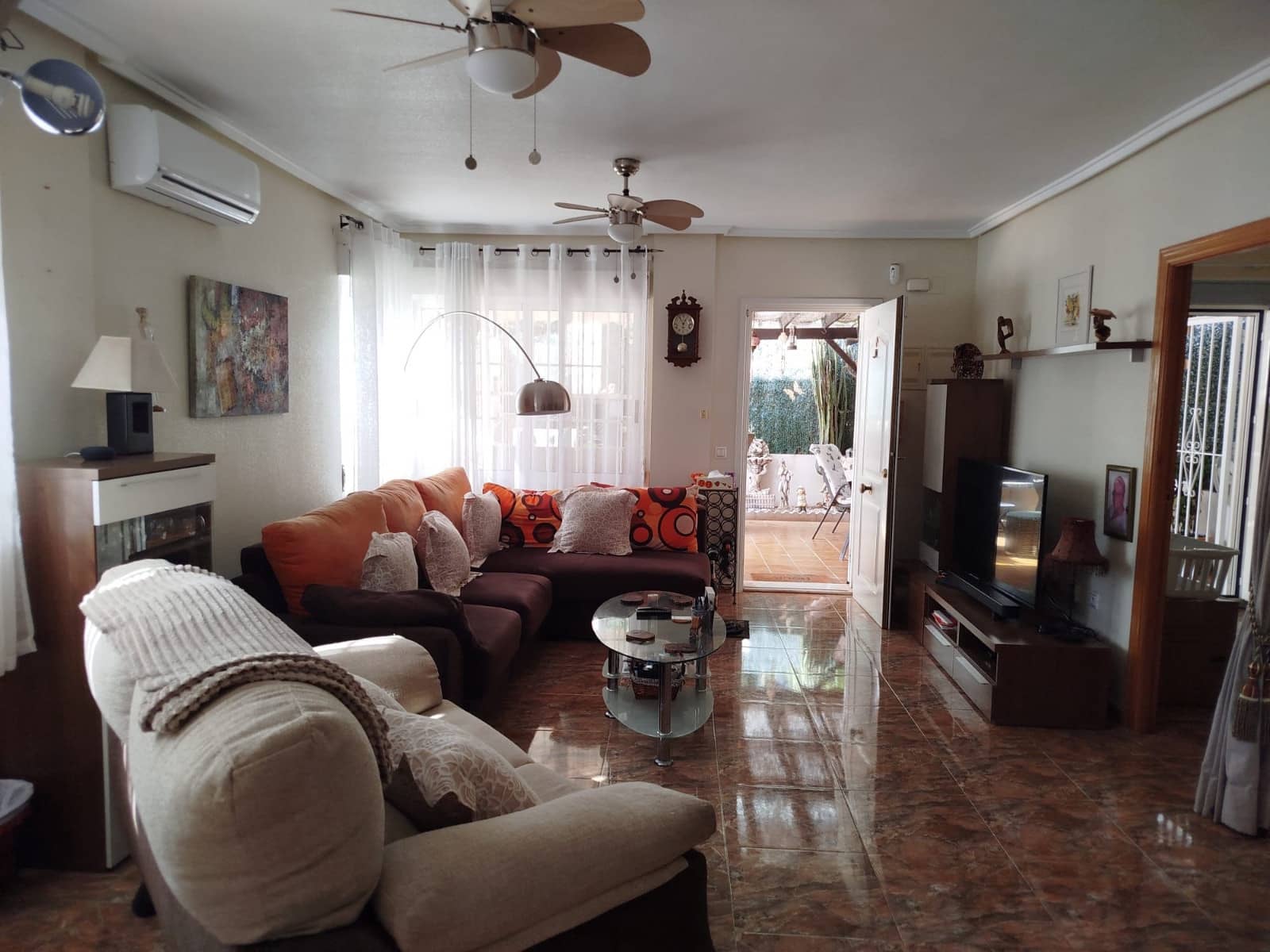 3 sovrum Hus till salu i Villamartin med pool - 240 000 € (Ref: 9440306)