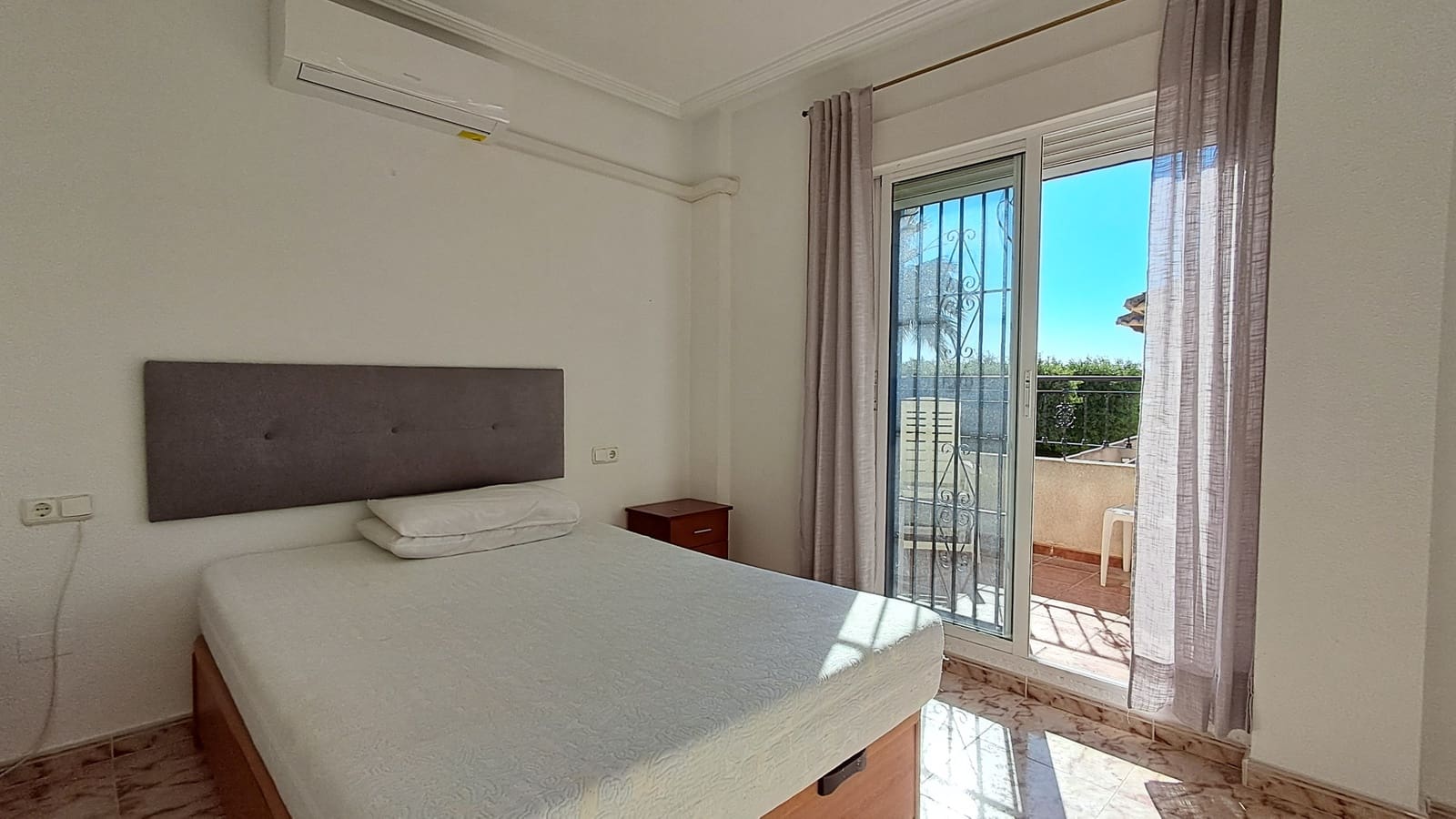 2 slaapkamer Villa te koop in Playa Flamenca met zwembad - € 219.000 (Ref: 9440309)