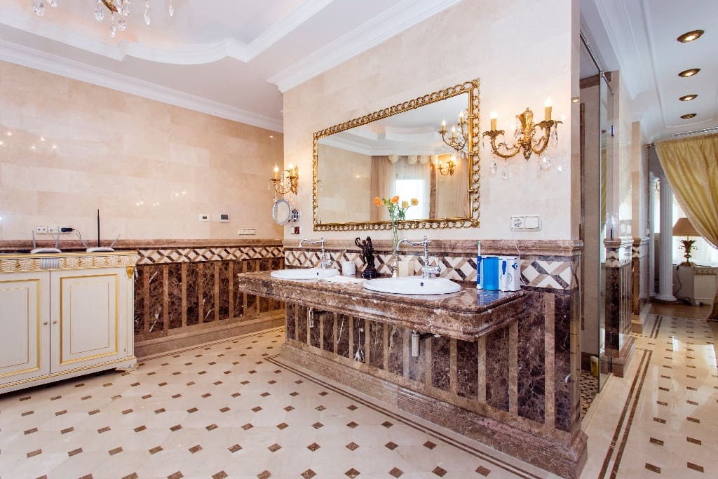 6 soveværelse Villa til salg i Cabo Roig med swimmingpool - € 4.500.000 (Ref: 9440313)