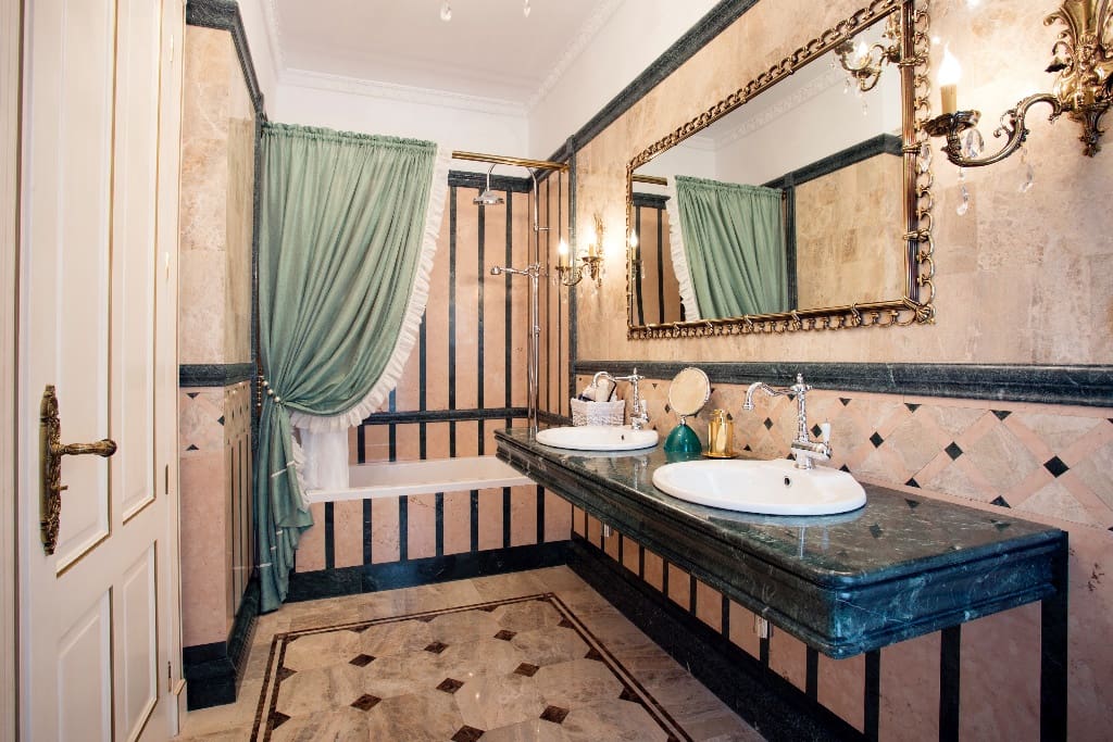 6 soveværelse Villa til salg i Cabo Roig med swimmingpool - € 4.500.000 (Ref: 9440313)