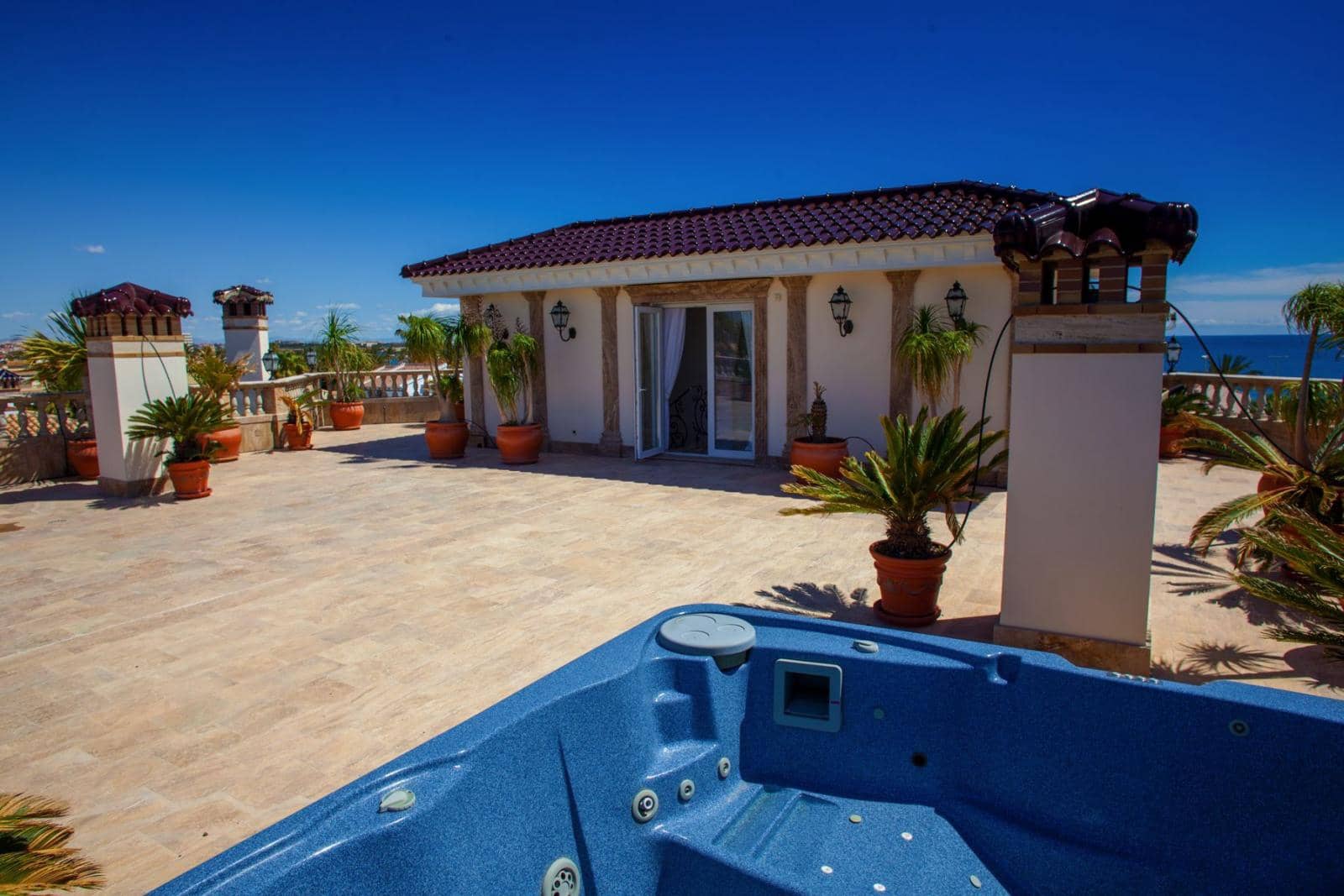 6 soveværelse Villa til salg i Cabo Roig med swimmingpool - € 4.500.000 (Ref: 9440313)