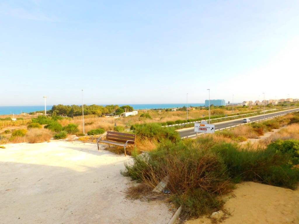 3 sovrum Villa till salu i Guardamar del Segura med pool - 797 900 € (Ref: 9440323)