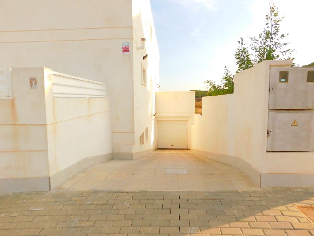 3 sovrum Villa till salu i Guardamar del Segura med pool - 797 900 € (Ref: 9440323)