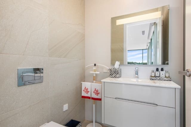 3 slaapkamer Villa te koop in Las Colinas Golf, Orihuela met zwembad - € 875.000 (Ref: 9440325)