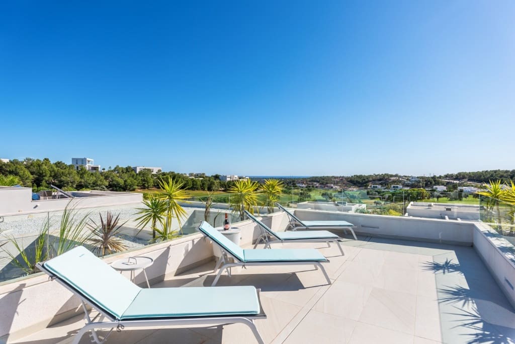 3 chambre Villa/Maison à vendre à Las Colinas Golf avec piscine - 875 000 € (Ref: 9440325)