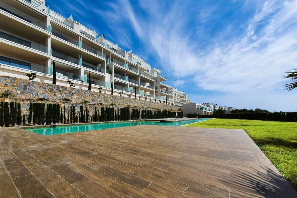 3 bedroom Apartment for sale in Las Colinas Golf with pool - € 499,000 (Ref: 9440327)