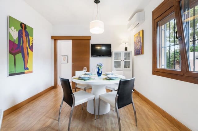 5 chambre Villa/Maison à vendre à Los Balcones avec piscine - 545 000 € (Ref: 9440328)