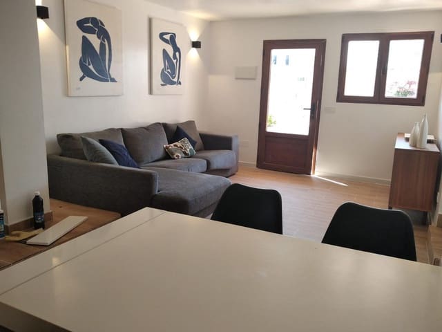 5 chambre Villa/Maison à vendre à Los Balcones avec piscine - 545 000 € (Ref: 9440328)