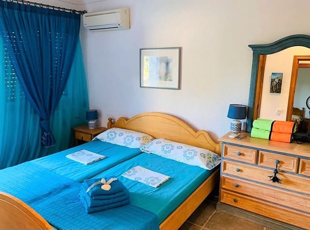 5 bedroom Villa for sale in Centro ciudad, Javea / Xàbia with pool - € 990,000 (Ref: 9440331)