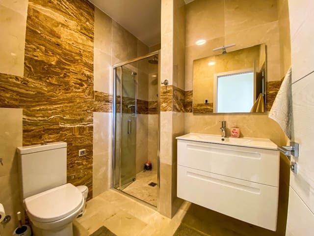 4 slaapkamer Villa te koop in La Zenia, Orihuela met zwembad - € 1.500.000 (Ref: 9440333)