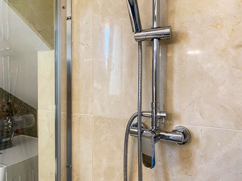 4 slaapkamer Villa te koop in La Zenia met zwembad - € 1.500.000 (Ref: 9440333)