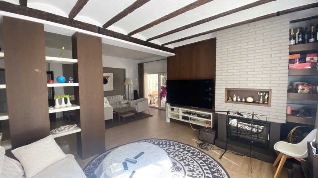 5 chambre Villa/Maison à vendre à Dehesa de Campoamor avec piscine - 1 100 000 € (Ref: 9440343)