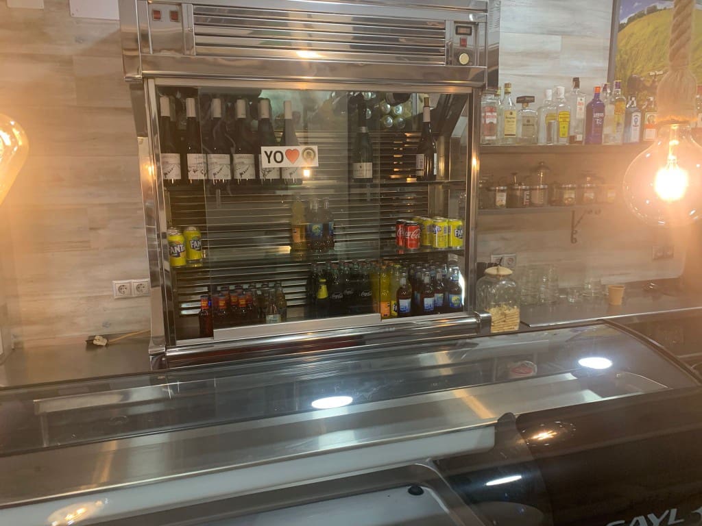 Commercieel te koop in Alicante stad - € 190.000 (Ref: 9440344)