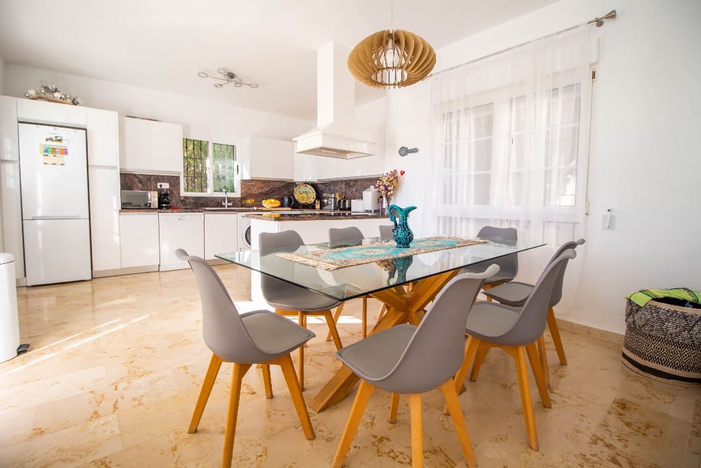 4 chambre Villa/Maison à vendre à Las Ramblas Golf avec piscine - 545 000 € (Ref: 9440356)