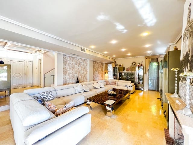 5 soveværelse Villa til salg i Cañada del Molino, Torrevieja med swimmingpool - € 1.170.000 (Ref: 9440358)