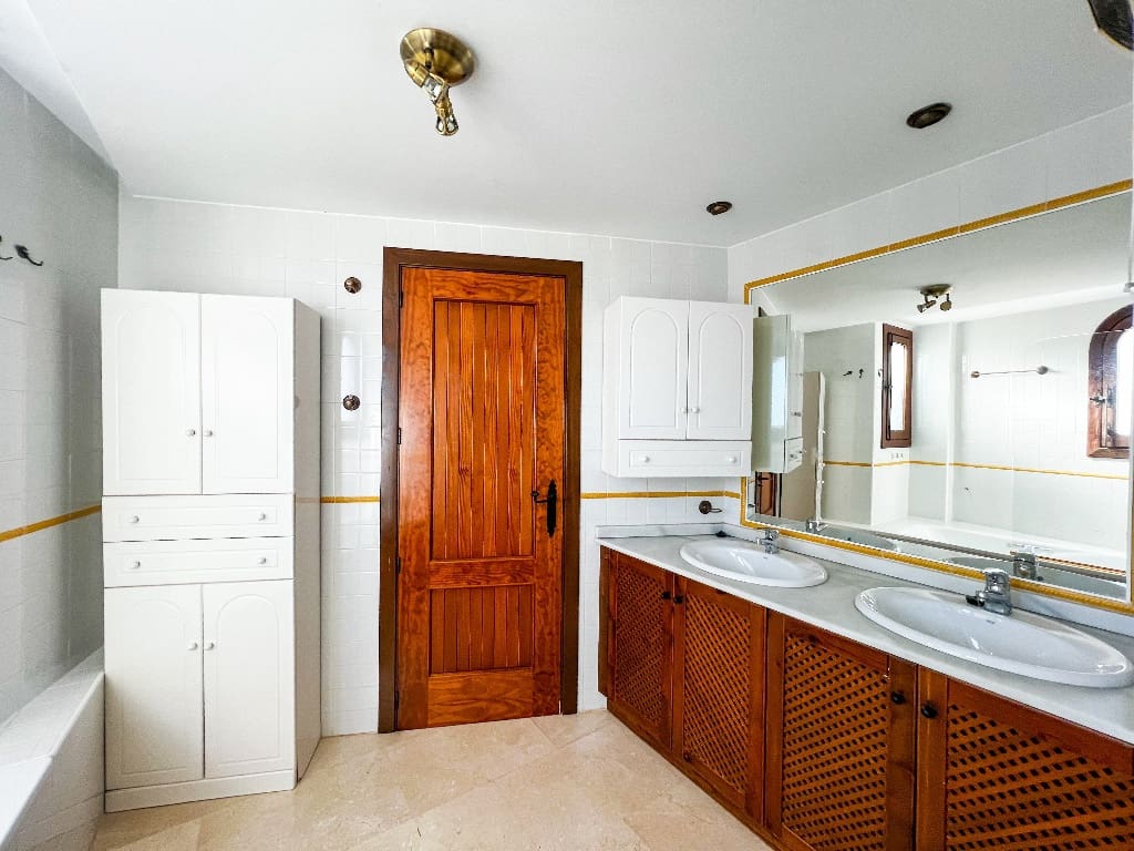 2 sypialnia Apartament na sprzedaż w Punta Prima z basenem - 365 000 € (Ref: 9440359)