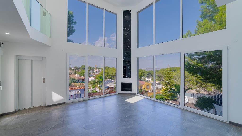 6 soveværelse Villa til salg i Los Balcones med swimmingpool - € 950.000 (Ref: 9440362)