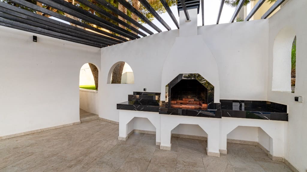 6 soveværelse Villa til salg i Los Balcones med swimmingpool - € 950.000 (Ref: 9440362)