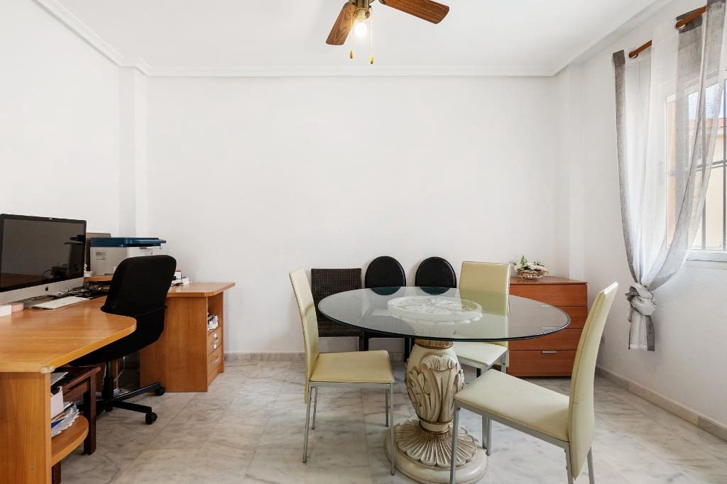 4 bedroom Villa for sale in Orihuela Costa with pool - € 450,000 (Ref: 9440364)