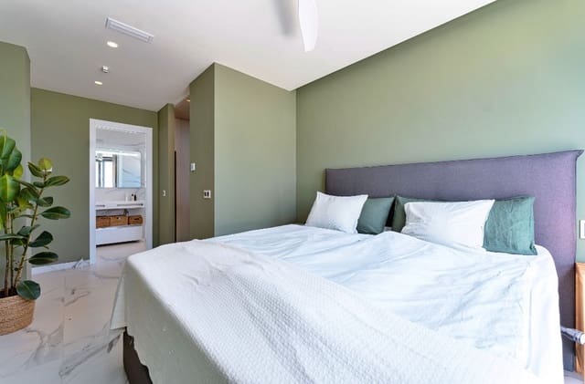 5 quarto Moradia para venda em San Miguel de Salinas com piscina - 799 900 € (Ref: 9440367)