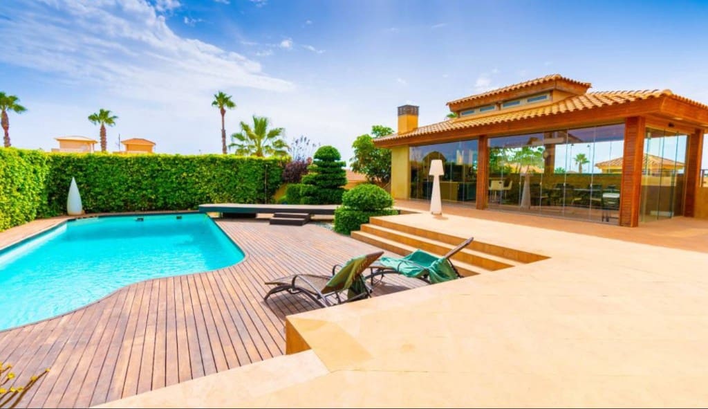 4 sovrum Villa till salu i Aguas Nuevas med pool - 890 000 € (Ref: 9440370)